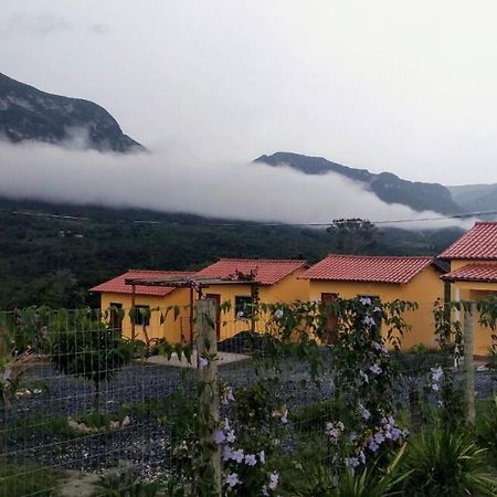 Pousada Mont Hebrom 이비코아라 외부 사진